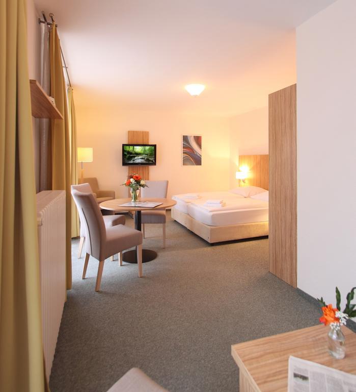 Akzent Hotel Am Burgholz Tabarz/Thüringer Wald Zimmer foto